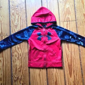 Under Armour zip up sweatshirt boys 6